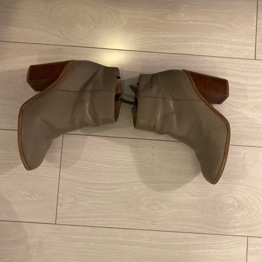 Grey Boots - Picture 2 of 4